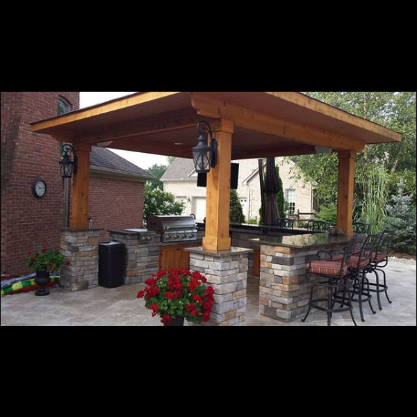 Outdoor Kitchen and Bar with Walnut Travertine